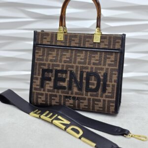 BOLSA - 2F Fendi  1.1